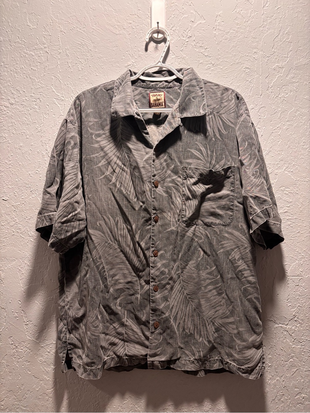 Tommy Bahama Gray Leaf-Print Casual Button Shirt